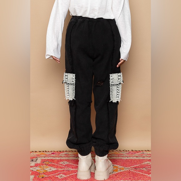 🏝️ POL “Rebel Crochet Joggers” | Black - Picture 5 of 7